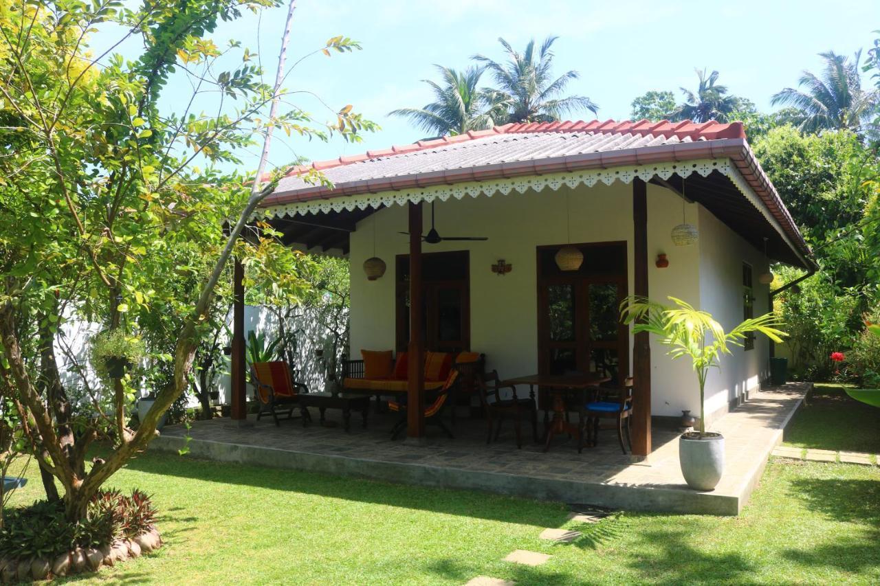 Lilly House Bed & Breakfast Unawatuna Luaran gambar